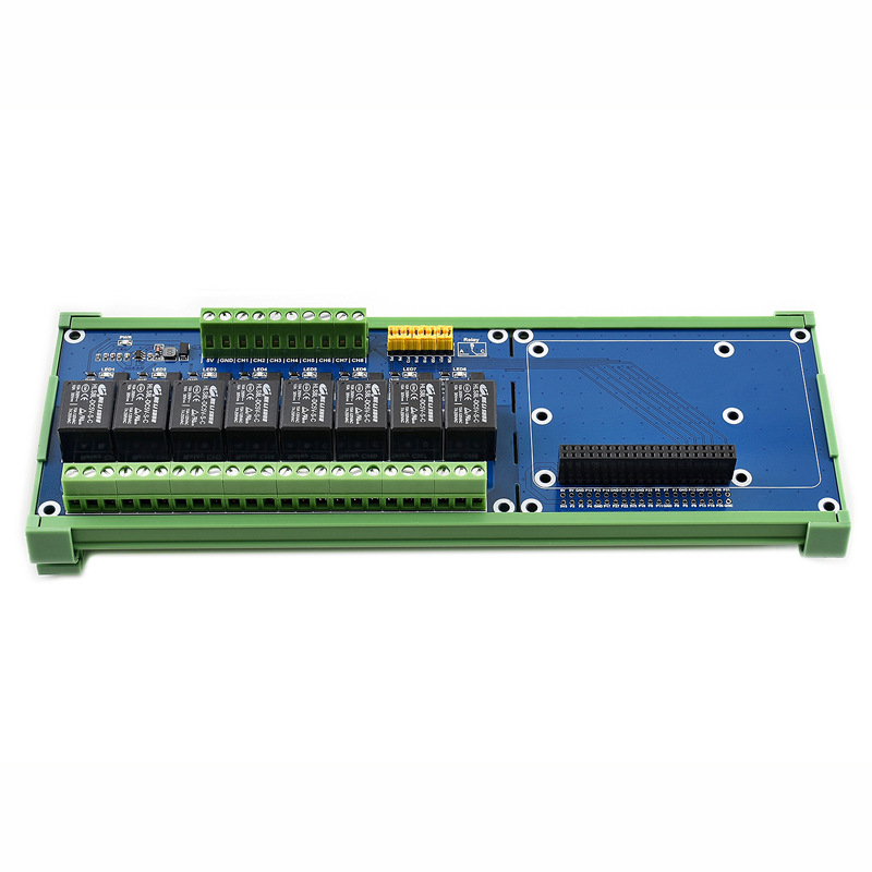 Scheda di espansione con relè  - Relay 8 Channel Board recensione e prezzo